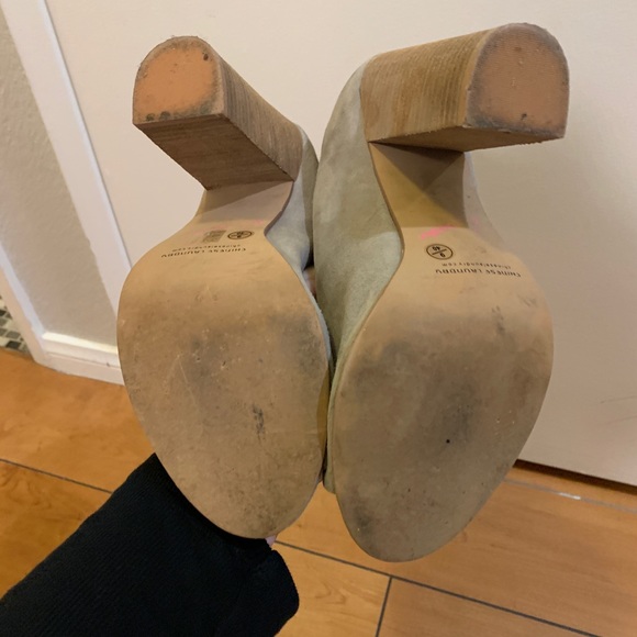 Kristen Cavalari for Chinese Laundry suede booties - Picture 4 of 4